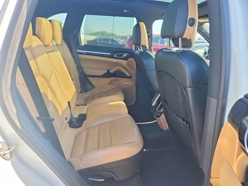 Продажа на аукционе авто 2016 Porsche Cayenne, vin: WP1AA2A24GLA06307, номер лота: 56529436