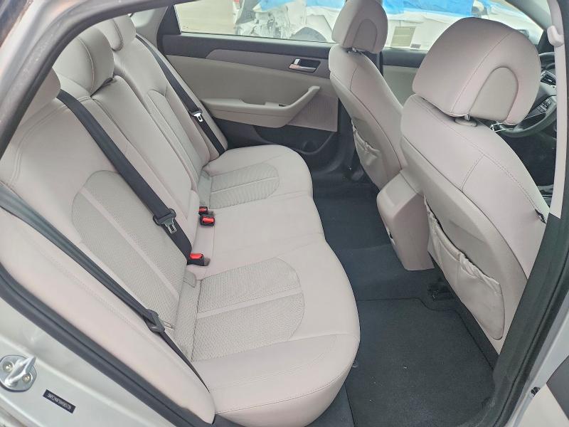 2017 Hyundai Sonata მანქანა იყიდება აუქციონზე, vin: 5NPE24AF5HH565739, აუქციონის ნომერი: 57965856