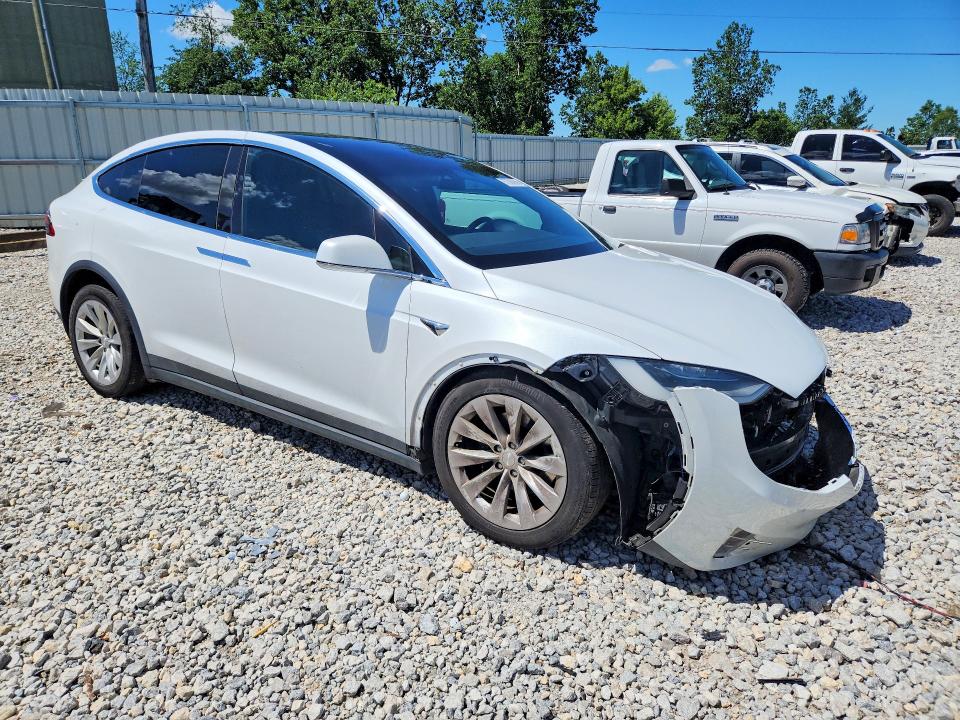 Продажа на аукционе авто 2021 Tesla Model X, vin: 5YJXCBE20MF320387, номер лота: 57380906