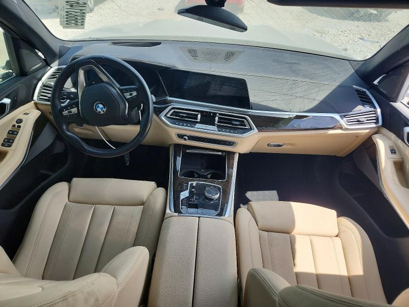 55683146 :رقم المزاد ، 5UXCR6C08M9E88876 vin ، 2021 Bmw X5 مزاد بيع