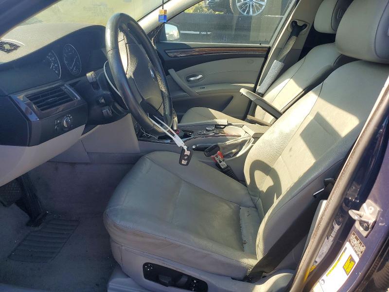 55984766 :رقم المزاد ، WBANU5C51AC442717 vin ، 2010 Bmw 528 مزاد بيع