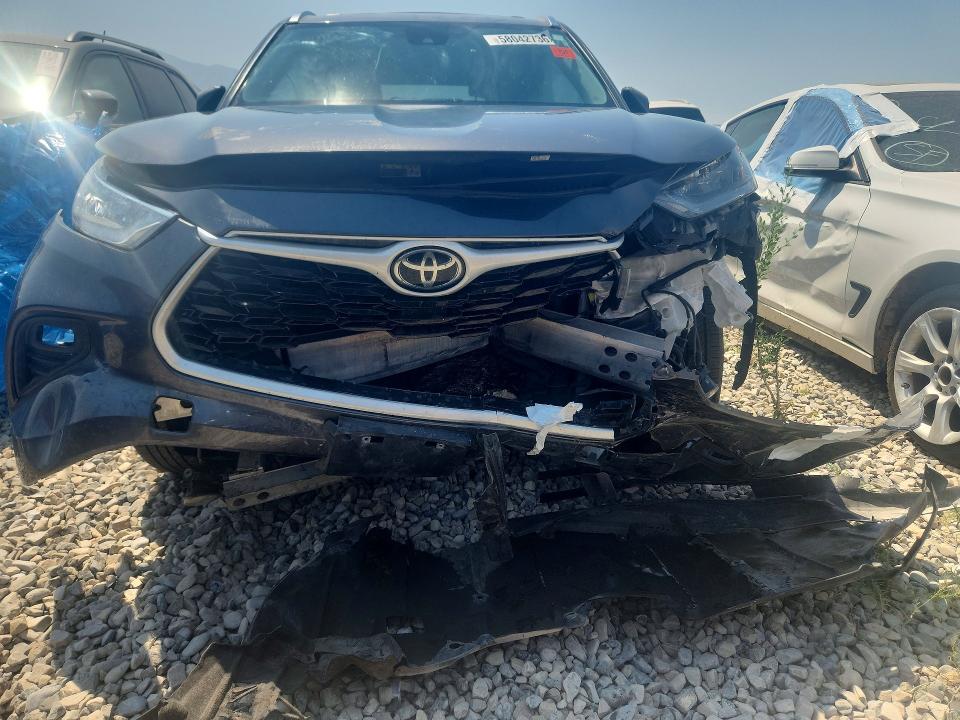 Продаж на аукціоні авто 2020 Toyota Highlander, vin: 5TDGZRBH8LS518984, номер лоту: 58042736