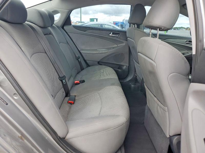 58239476 :رقم المزاد ، 5NPEB4AC6DH794625 vin ، 2013 Hyundai Sonata مزاد بيع
