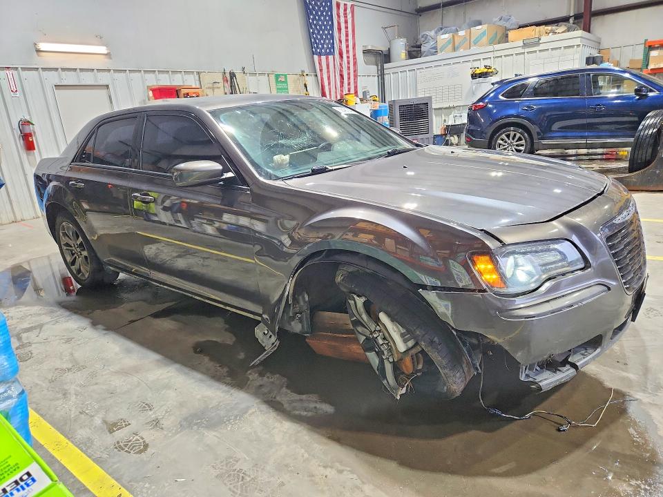 2014 Chrysler 300 მანქანა იყიდება აუქციონზე, vin: 2C3CCAGG1EH240131, აუქციონის ნომერი: 56487346