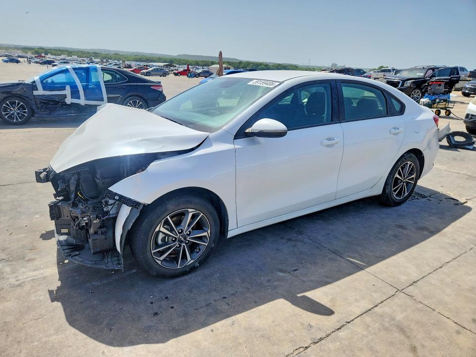 2024 Kia Forte მანქანა იყიდება აუქციონზე, vin: 3KPF24AD0RE779661, აუქციონის ნომერი: 59159406