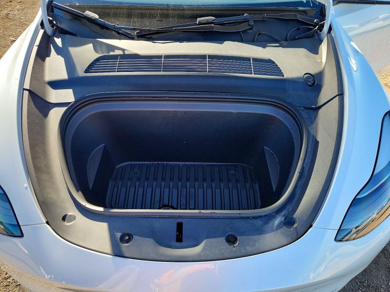 2024 Tesla Model Y მანქანა იყიდება აუქციონზე, vin: 7SAYGAEE2RF117301, აუქციონის ნომერი: 57588746