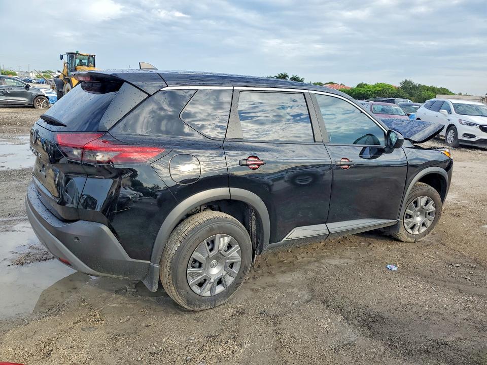 55535026 :رقم المزاد ، 5N1BT3AAXPC935765 vin ، 2023 Nissan Rogue مزاد بيع