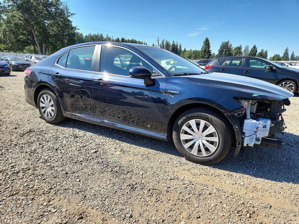 2018 Toyota Camry მანქანა იყიდება აუქციონზე, vin: 4T1B31HK1JU500234, აუქციონის ნომერი: 55390476