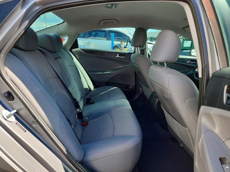 58292386 :رقم المزاد ، 5NPEB4AC5DH747408 vin ، 2013 Hyundai Sonata مزاد بيع