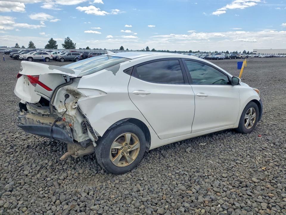 85978975 :رقم المزاد ، 5NPDH4AE3FH569514 vin ، 2015 Hyundai Elantra مزاد بيع