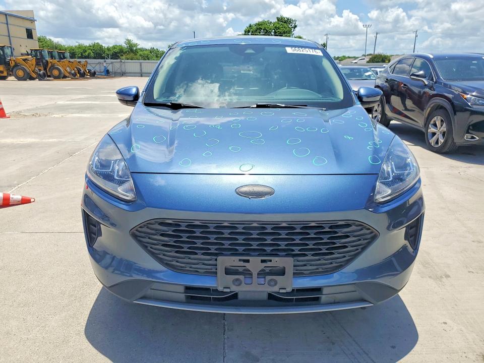 56825176 :رقم المزاد ، 1FMCU0G61LUB90363 vin ، 2020 Ford Escape مزاد بيع