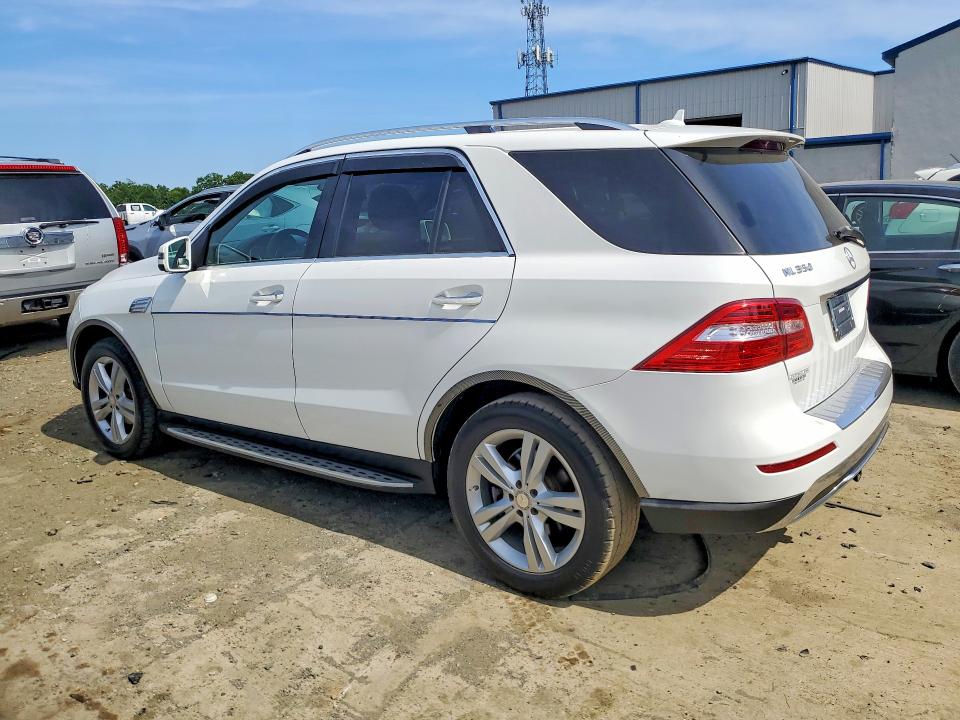 Продажа на аукционе авто 2015 Mercedes-benz Ml, vin: 4JGDA5HB7FA466198, номер лота: 56272826