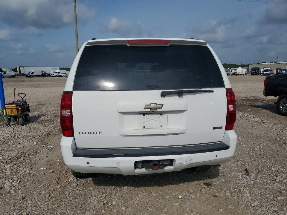 2008 Chevrolet Tahoe მანქანა იყიდება აუქციონზე, vin: 1GNFK13028R278113, აუქციონის ნომერი: 58266846