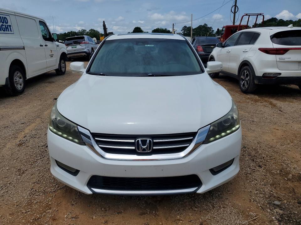 Продажа на аукционе авто 2015 Honda Accord, vin: 1HGCR3F87FA002723, номер лота: 55784046