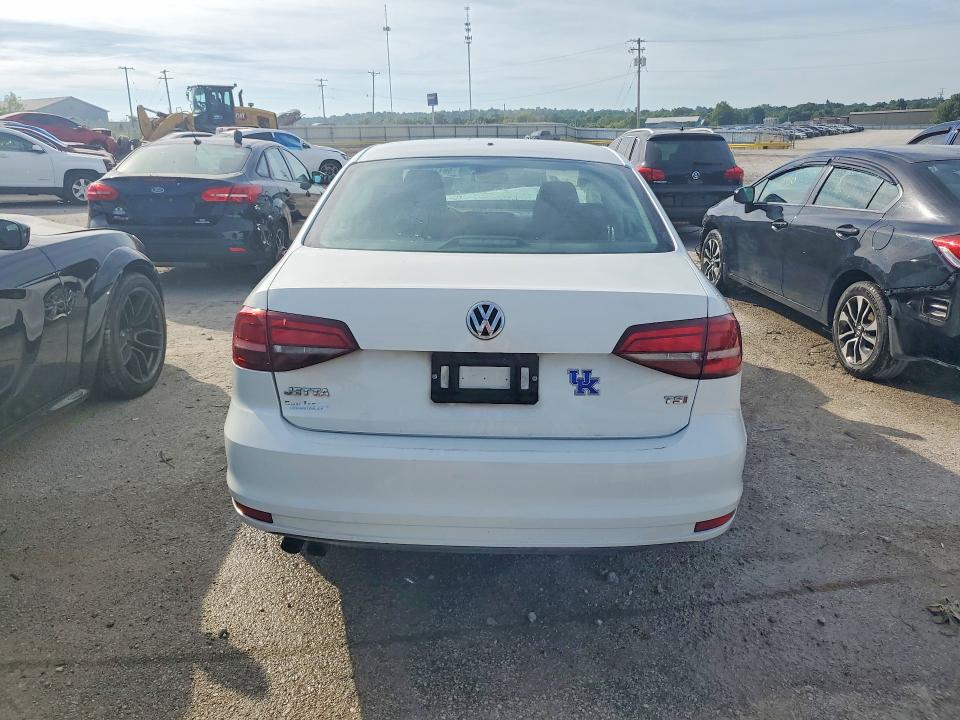 Продажа на аукционе авто 2016 Volkswagen Jetta, vin: 3VW267AJ9GM256181, номер лота: 56118026