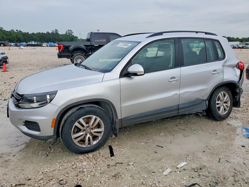 Aukcja sprzedaży 2017 Volkswagen Tiguan, vin: WVGBV7AX5HK027138, numer aukcji: 57233866