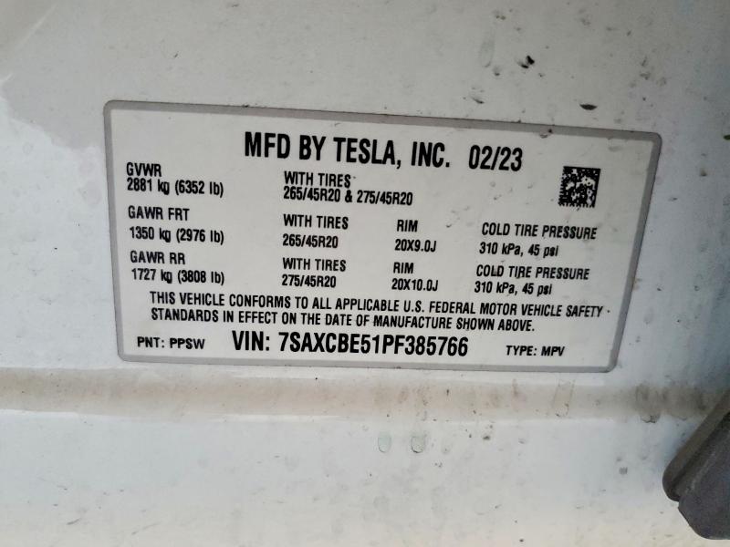 57268176 :رقم المزاد ، 7SAXCBE51PF385766 vin ، 2023 Tesla Model X مزاد بيع