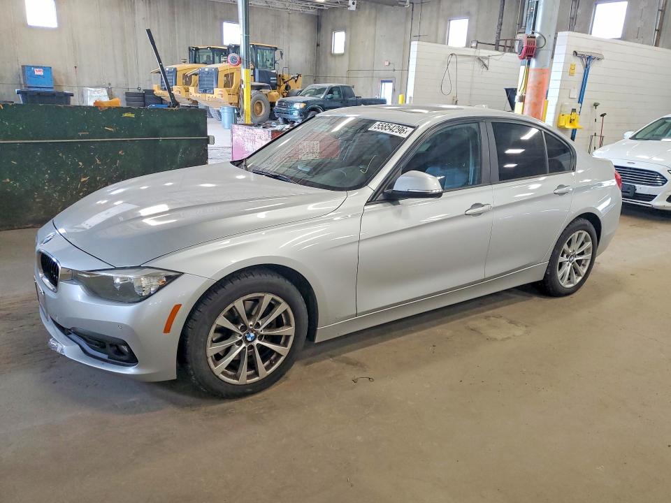 55854296 :رقم المزاد ، WBA8E5G58GNT41014 vin ، 2016 Bmw 320 مزاد بيع