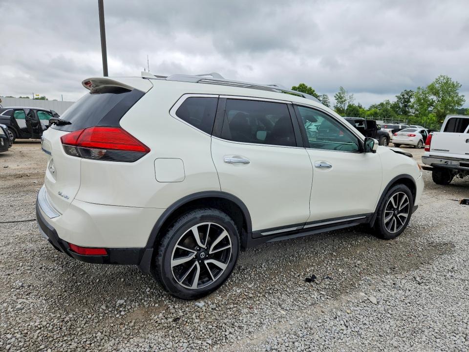 Продаж на аукціоні авто 2017 Nissan Rogue, vin: 5N1AT2MV3HC811679, номер лоту: 56282686