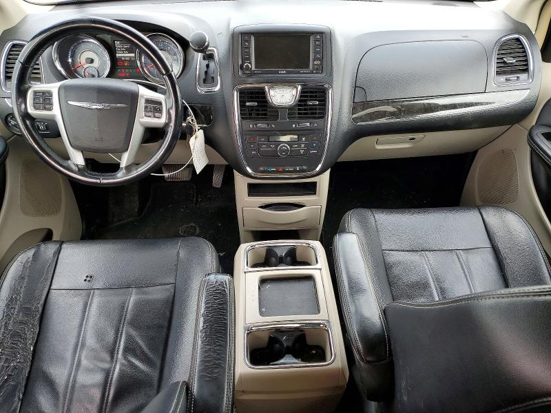 56593046 :رقم المزاد ، 2C4RC1BG9ER440665 vin ، 2014 Chrysler Town & Country مزاد بيع