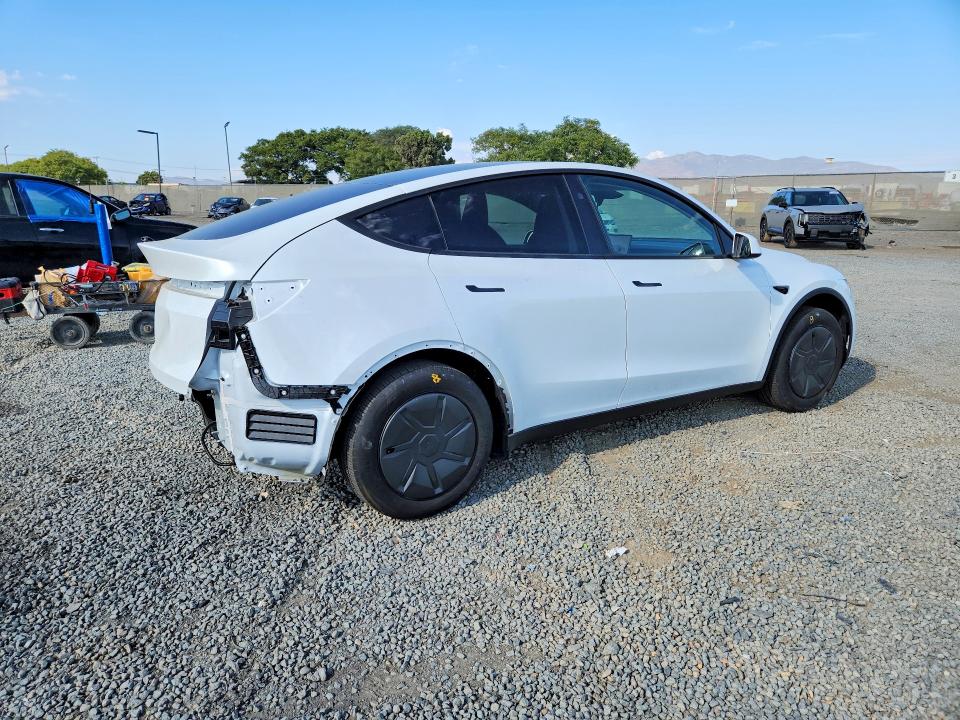Продажа на аукционе авто 2026 Tesla Model Y, vin: 7SAYGDED8TA605598, номер лота: 57275346