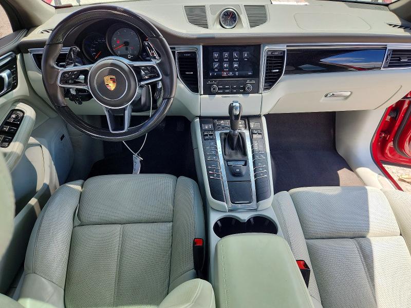 58050016 :رقم المزاد ، WP1AB2A55JLB36899 vin ، 2018 Porsche Macan مزاد بيع