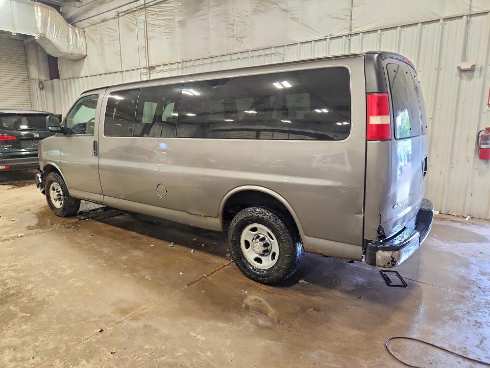 58591076 :رقم المزاد ، 1GAZG1FA4C1199800 vin ، 2012 Chevrolet Express G3500 مزاد بيع