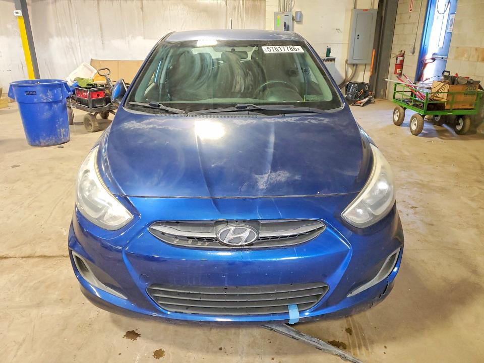 57617786 :رقم المزاد ، KMHCT5AE1FU204251 vin ، 2015 Hyundai Accent مزاد بيع