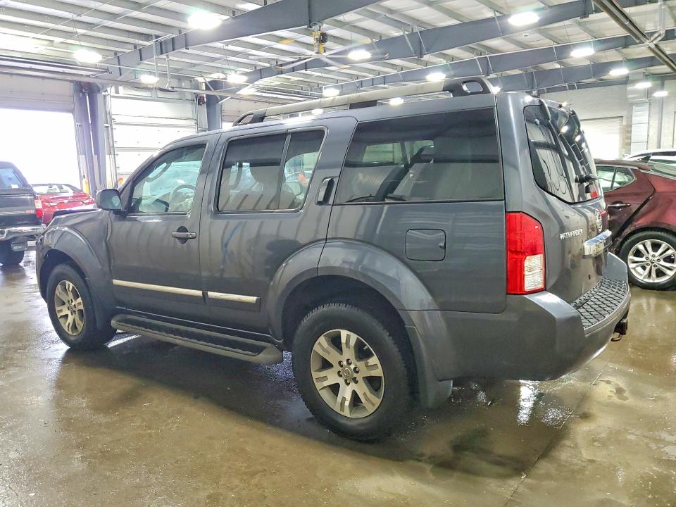 2011 Nissan Pathfinder მანქანა იყიდება აუქციონზე, vin: 5N1AR1NB9BC620675, აუქციონის ნომერი: 56369936
