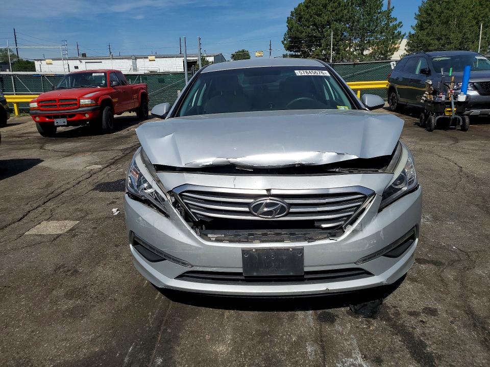 57845676 :رقم المزاد ، 5NPE24AFXFH016728 vin ، 2015 Hyundai Sonata مزاد بيع