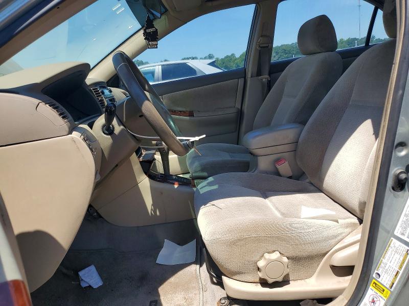 55841726 :رقم المزاد ، 2T1BR38E34C302779 vin ، 2004 Toyota Corolla مزاد بيع