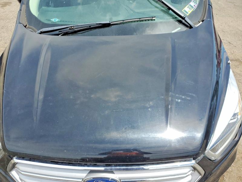 58015996 :رقم المزاد ، 1FMCU9JD2HUC58897 vin ، 2017 Ford Escape مزاد بيع