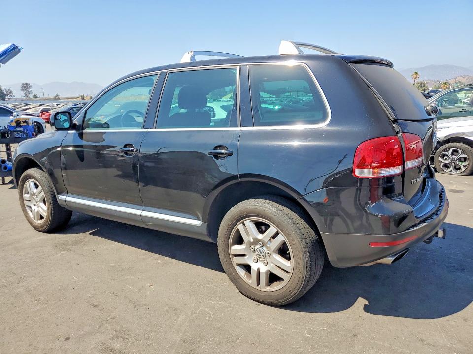 57697036 :رقم المزاد ، WVGCM67L94D014395 vin ، 2004 Volkswagen Touareg مزاد بيع