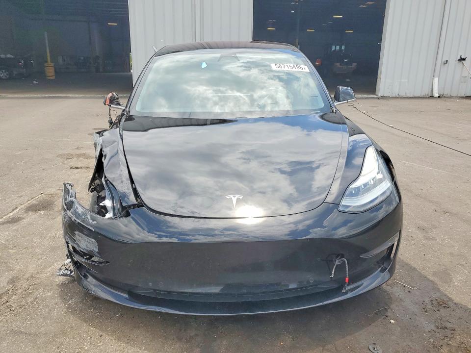 Продажа на аукционе авто 2018 Tesla Model 3, vin: 5YJ3E1EA3JF175884, номер лота: 58715496