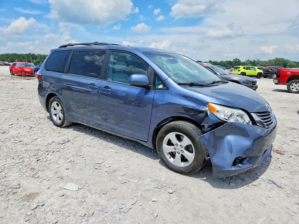 2015 Toyota Sienna მანქანა იყიდება აუქციონზე, vin: 5TDKK3DCXFS613354, აუქციონის ნომერი: 55976956