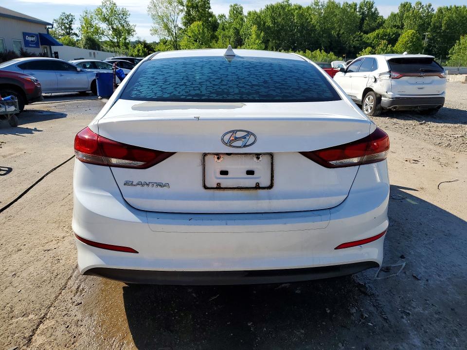 57323776 :رقم المزاد ، 5NPD84LF4JH378389 vin ، 2018 Hyundai Elantra مزاد بيع