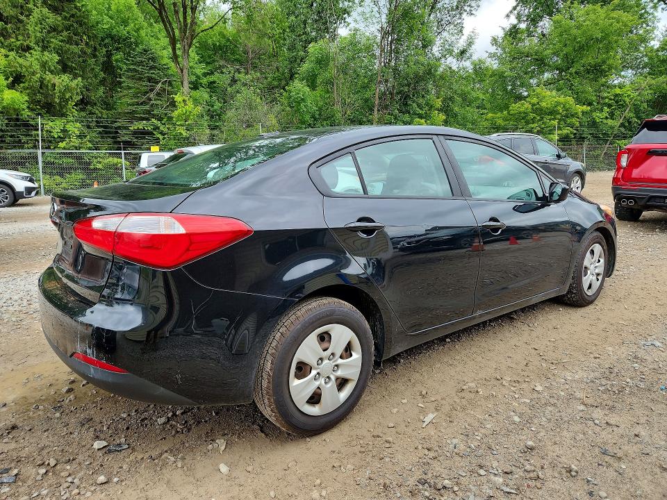 2016 Kia Forte მანქანა იყიდება აუქციონზე, vin: KNAFK4A64G5533848, აუქციონის ნომერი: 57897876