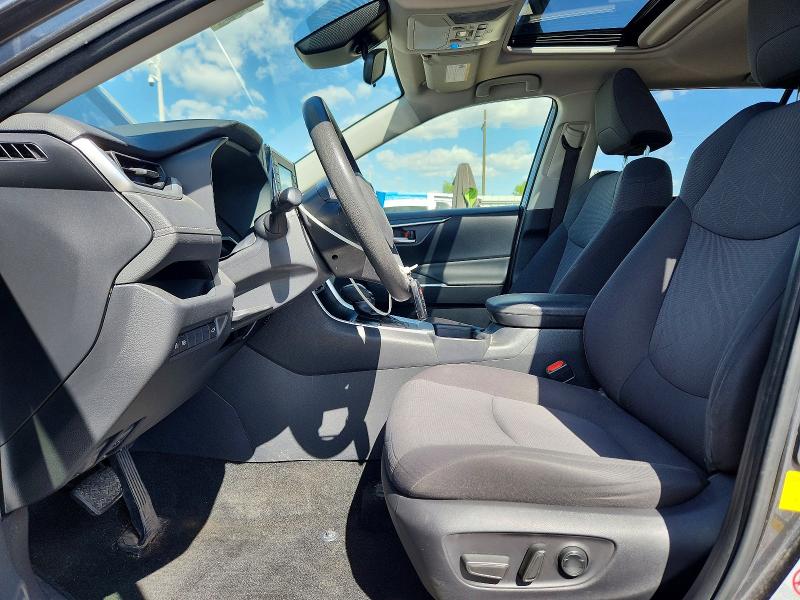 Продажа на аукционе авто 2019 Toyota Rav4, vin: JTMW1RFVXKD012991, номер лота: 56663936