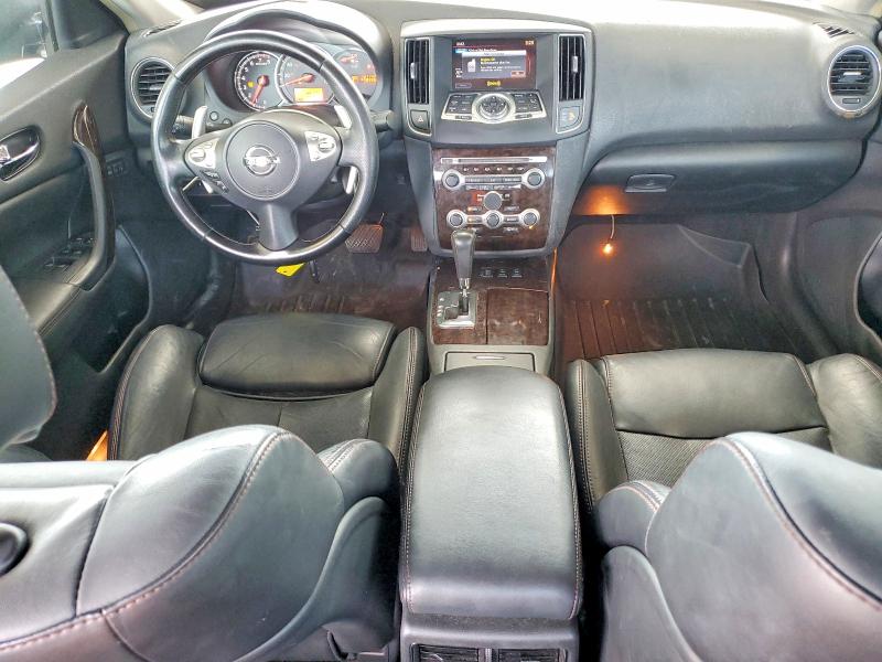 55569986 :رقم المزاد ، 1N4AA5AP5AC830280 vin ، 2010 Nissan Maxima مزاد بيع
