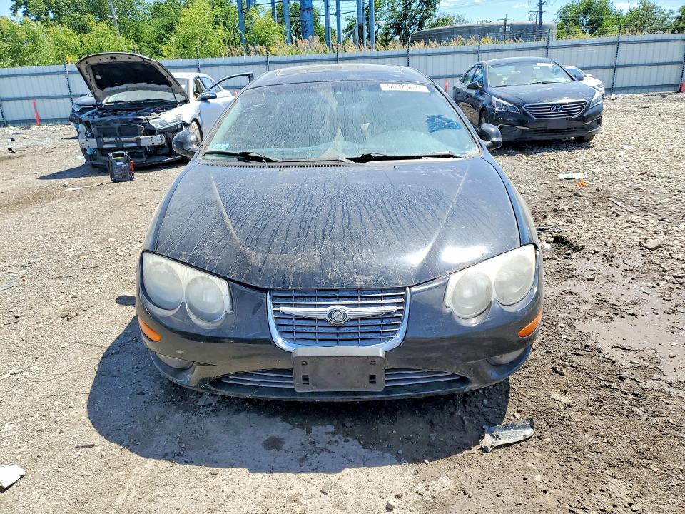 56323076 :رقم المزاد ، 2C3HE66G71H716066 vin ، 2001 Chrysler 300m مزاد بيع
