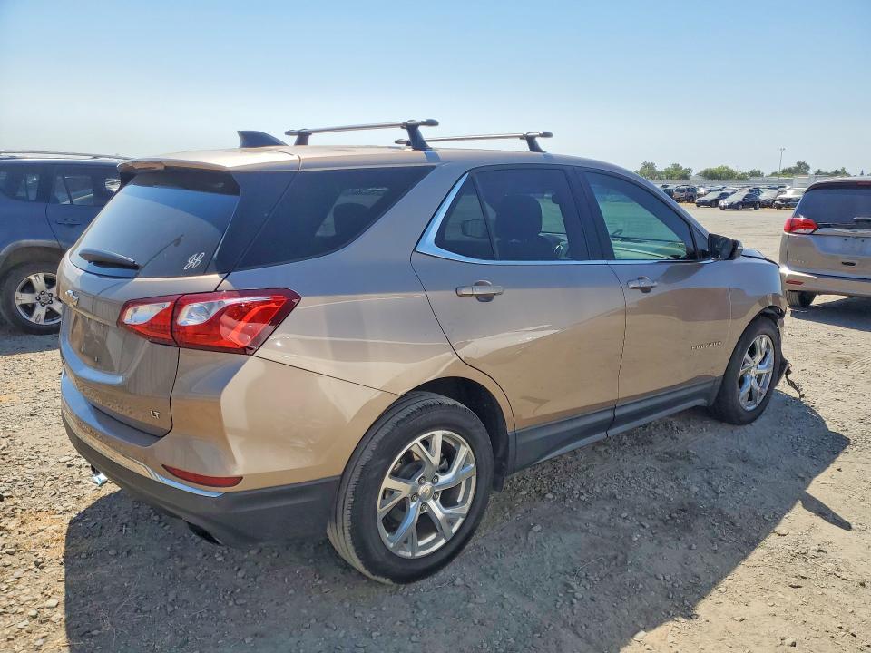 Продажа на аукционе авто 2018 Chevrolet Equinox, vin: 2GNAXKEX2J6172984, номер лота: 57601026