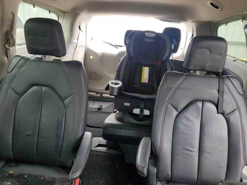 56431216 :رقم المزاد ، 2C4RC1EG7KR604048 vin ، 2019 Chrysler Pacifica مزاد بيع