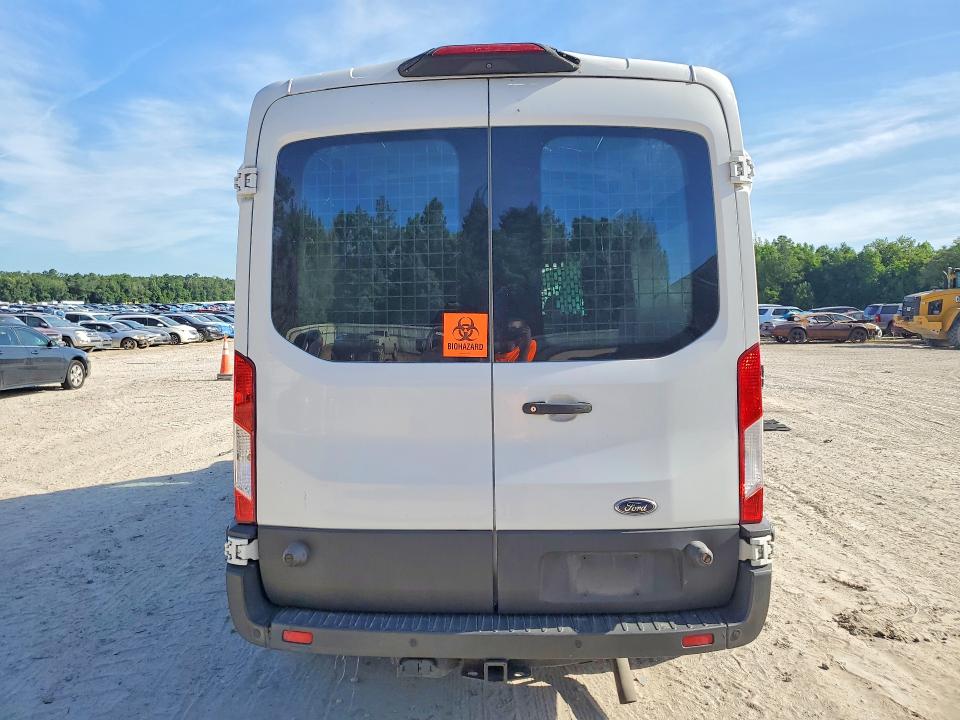2018 Ford Transit მანქანა იყიდება აუქციონზე, vin: 1FTYR2CM6JKA40995, აუქციონის ნომერი: 55524546