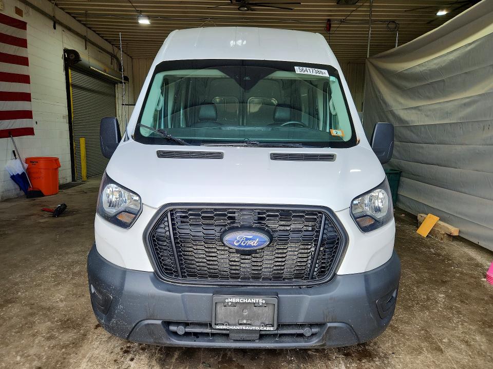 56417386 :رقم المزاد ، 1FTBR2X85NKA68201 vin ، 2022 Ford Transit مزاد بيع