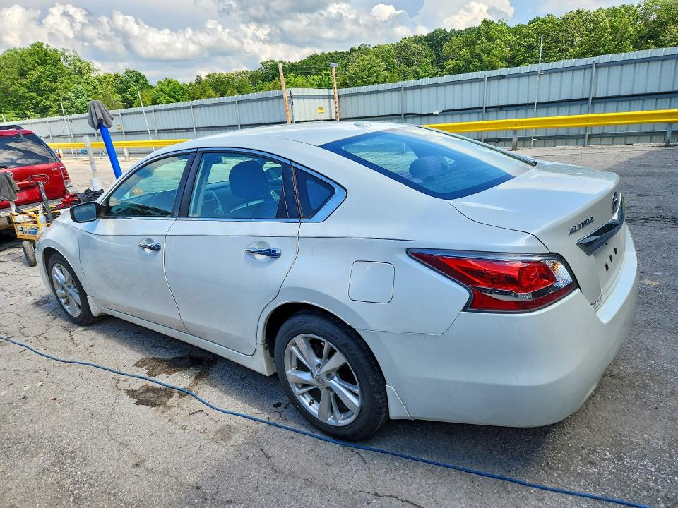 2015 Nissan Altima მანქანა იყიდება აუქციონზე, vin: 1N4AL3AP0FC212791, აუქციონის ნომერი: 55357756
