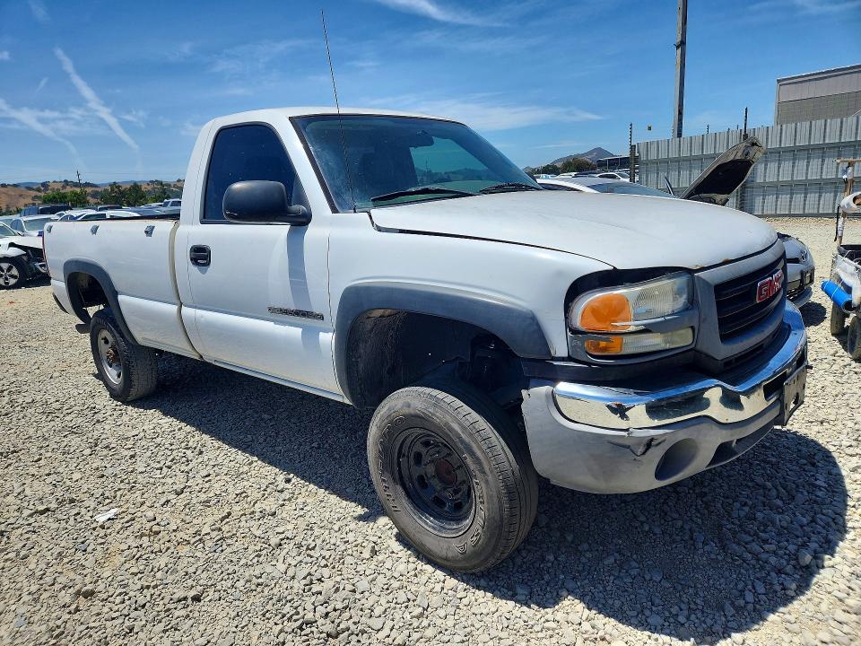 56650106 :رقم المزاد ، 1GTHC24U46E148229 vin ، 2006 Gmc Sierra 2500 Hd Denal مزاد بيع