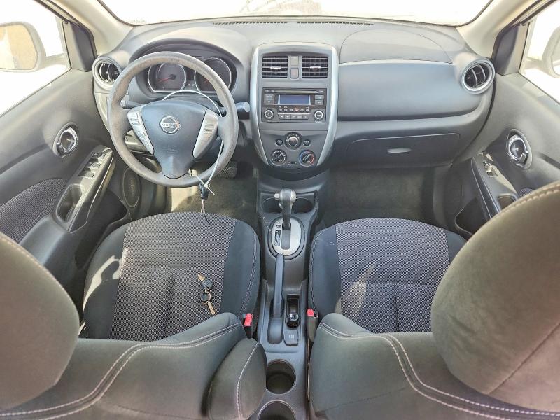 56839016 :رقم المزاد ، 3N1CN7AP1FL889327 vin ، 2015 Nissan Versa مزاد بيع