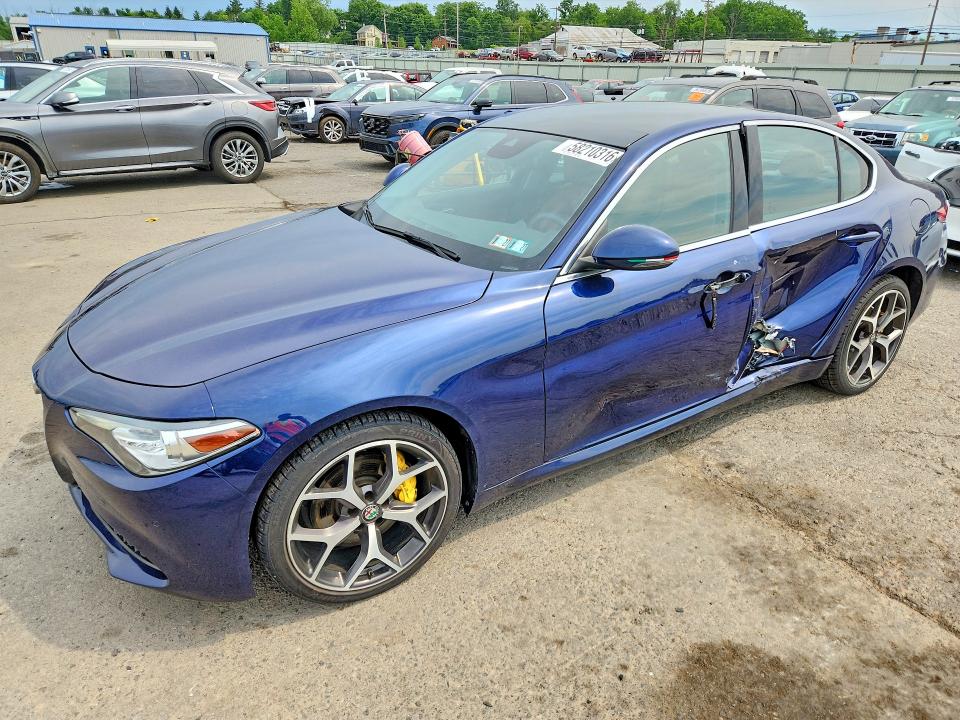 58210316 :رقم المزاد ، ZARFANBN1M7645742 vin ، 2021 Alfa Romeo Giulia مزاد بيع