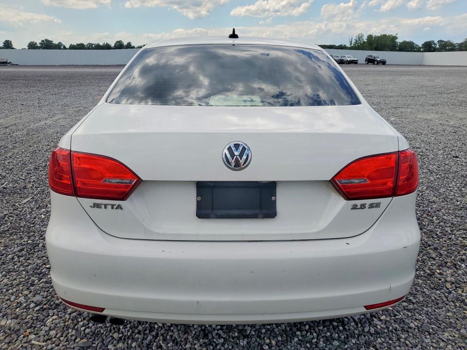 57366536 :رقم المزاد ، 3VWDP7AJ1CM380025 vin ، 2017 Volkswagen Jetta مزاد بيع
