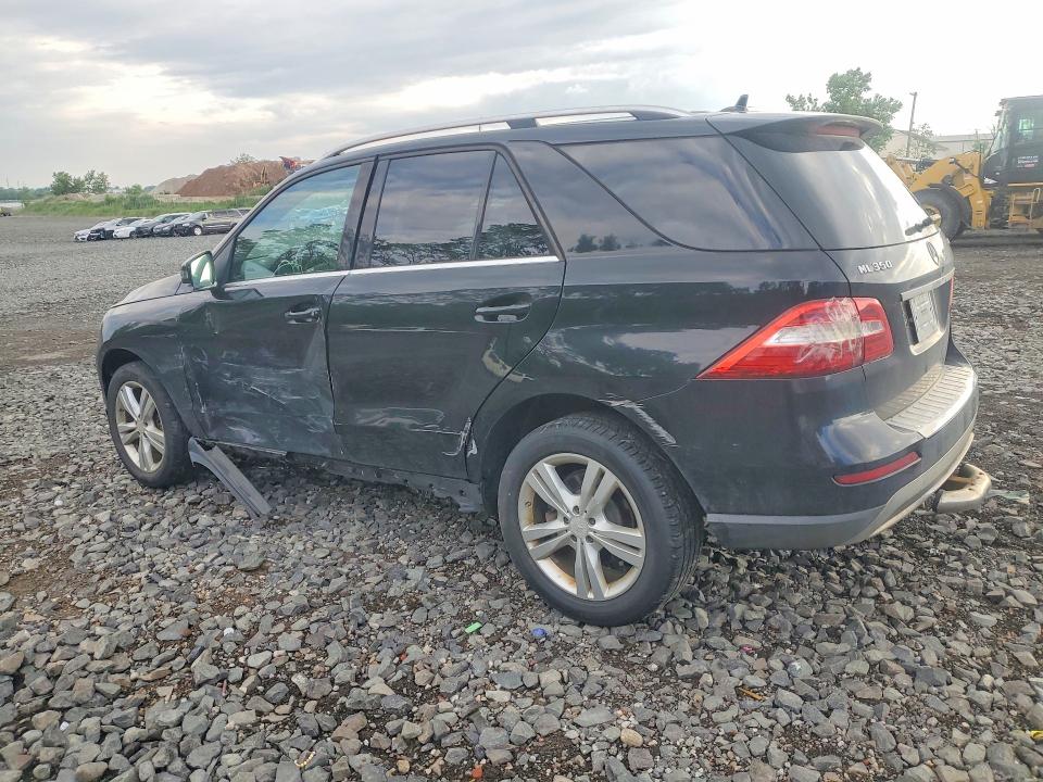 57055766 :رقم المزاد ، 4JGDA5HB6DA175916 vin ، 2013 Mercedes-benz Ml مزاد بيع